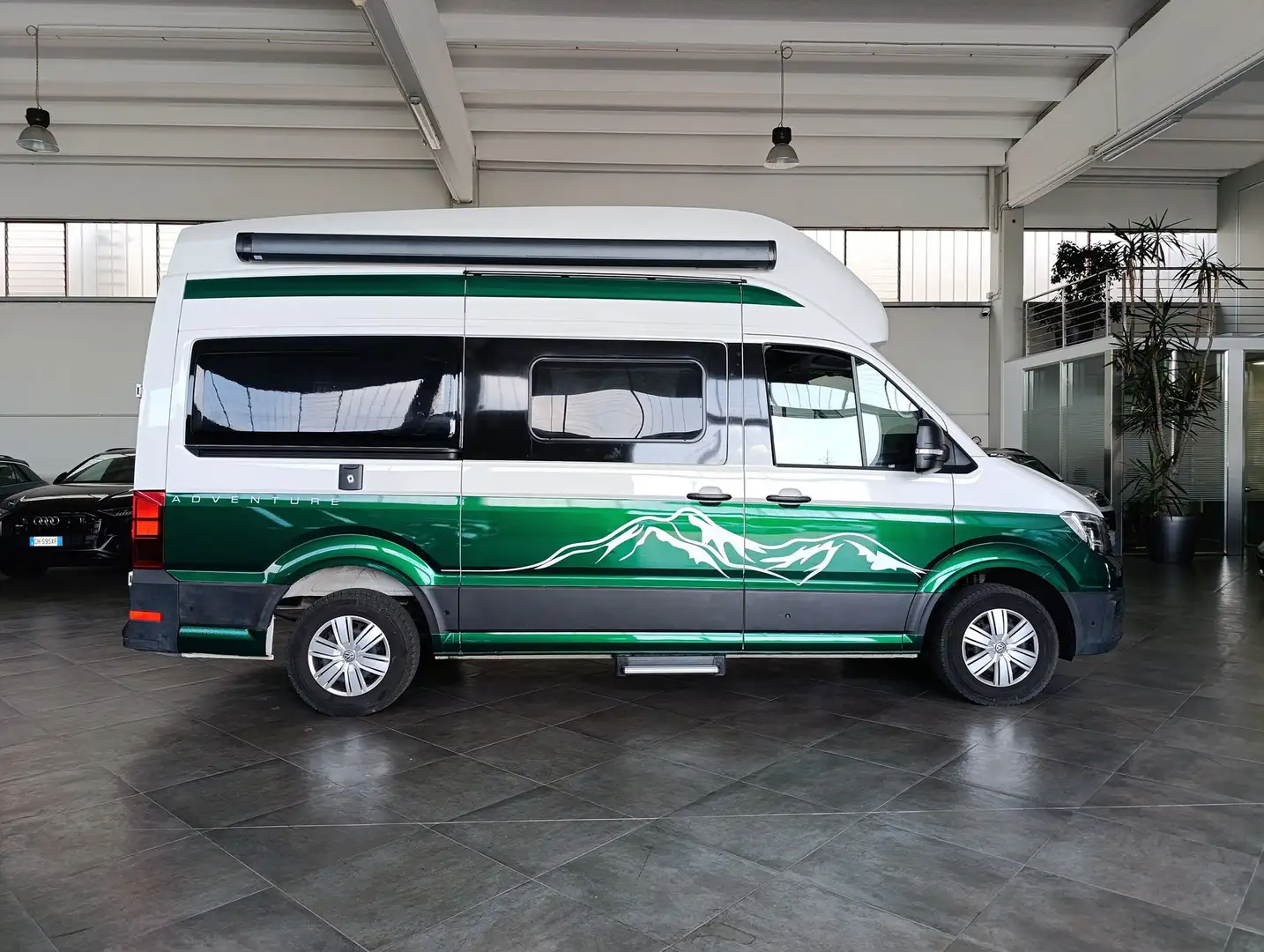 Volkswagen Grand California 600 2.0 BiTDI 177CV aut. PM Wit - 2