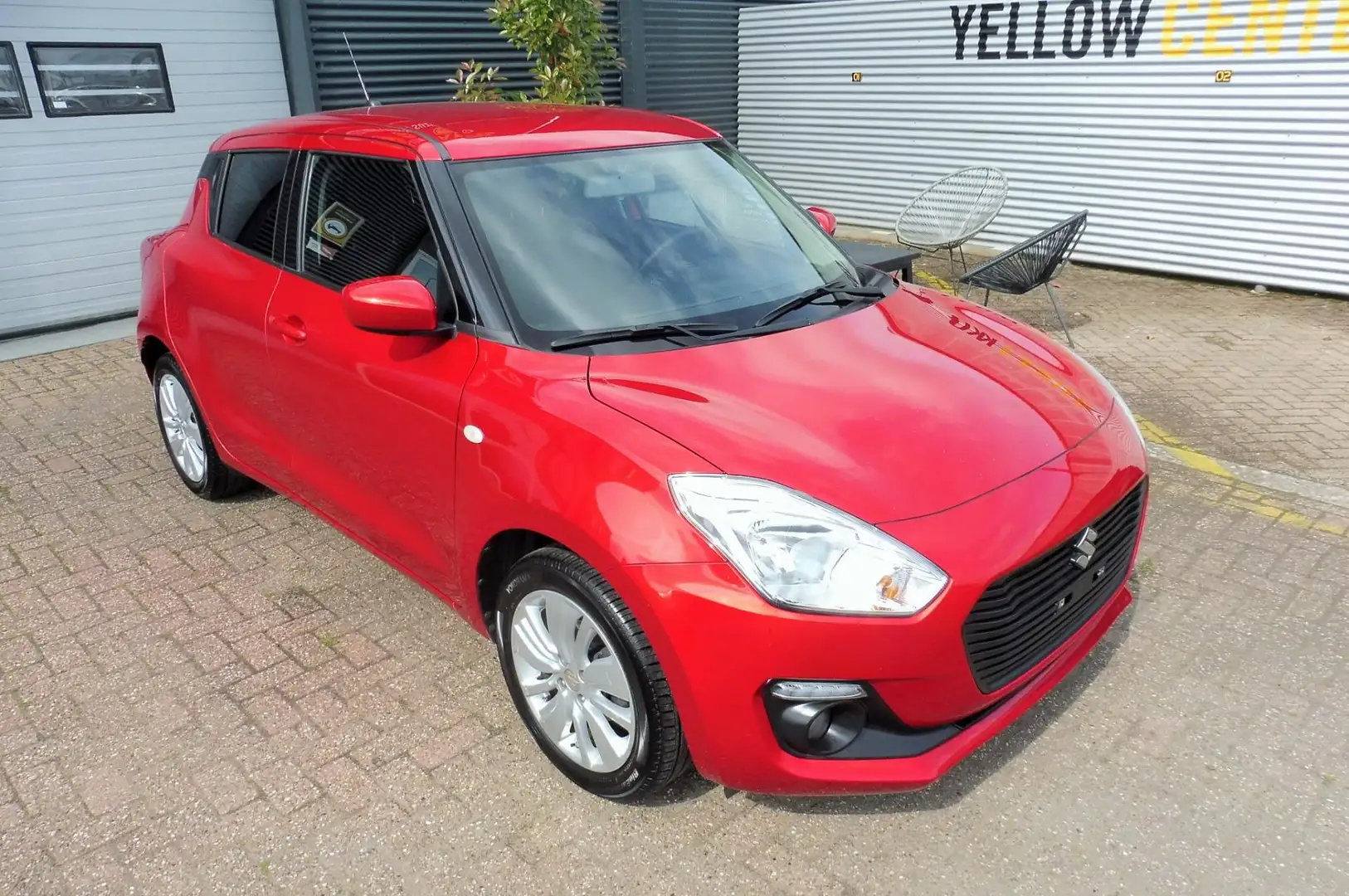 Suzuki Swift 1.2 Select Navigatie Rood - 2