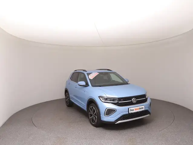 Volkswagen T-Cross view 2
