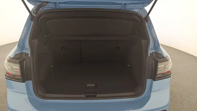 Volkswagen T-Cross view 7