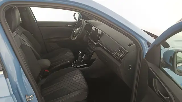 Volkswagen T-Cross view 10