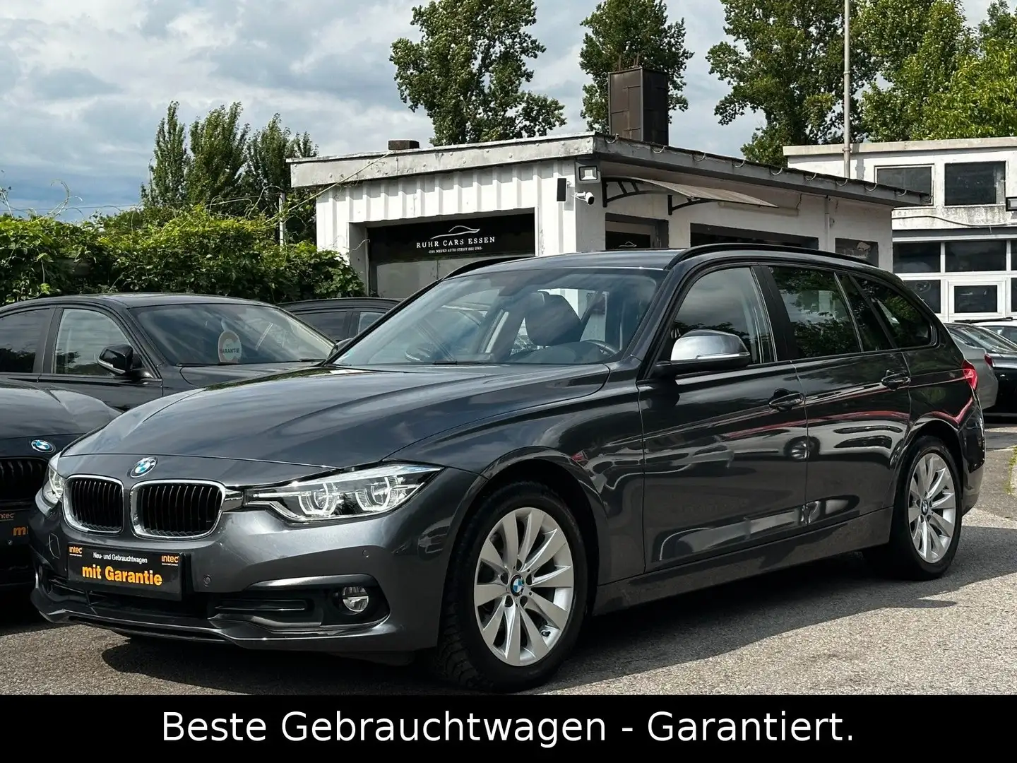 BMW 318 d Aut. Touring Advantage * LED * NAVI * 66TKM Grau - 2