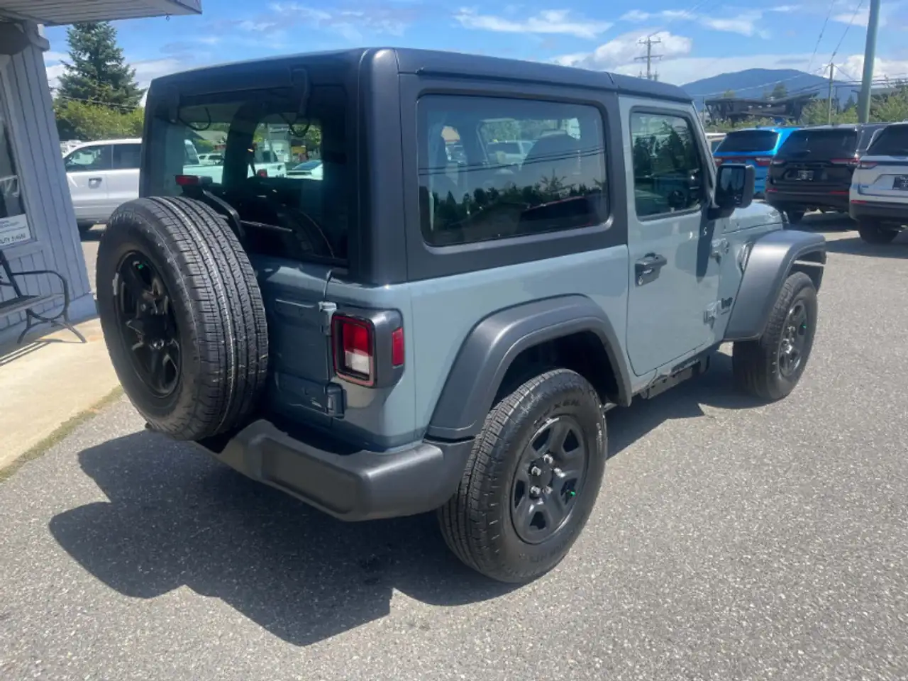 Jeep Wrangler снимка Jeep Wrangler