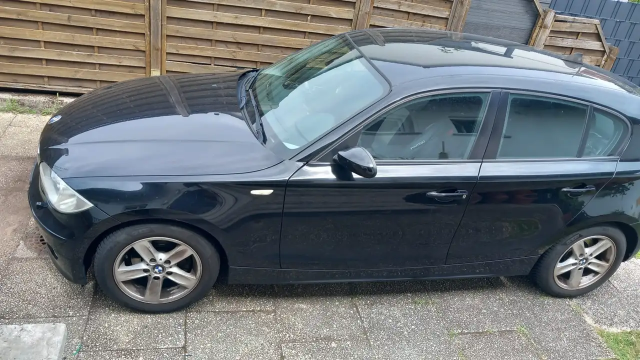 BMW 120