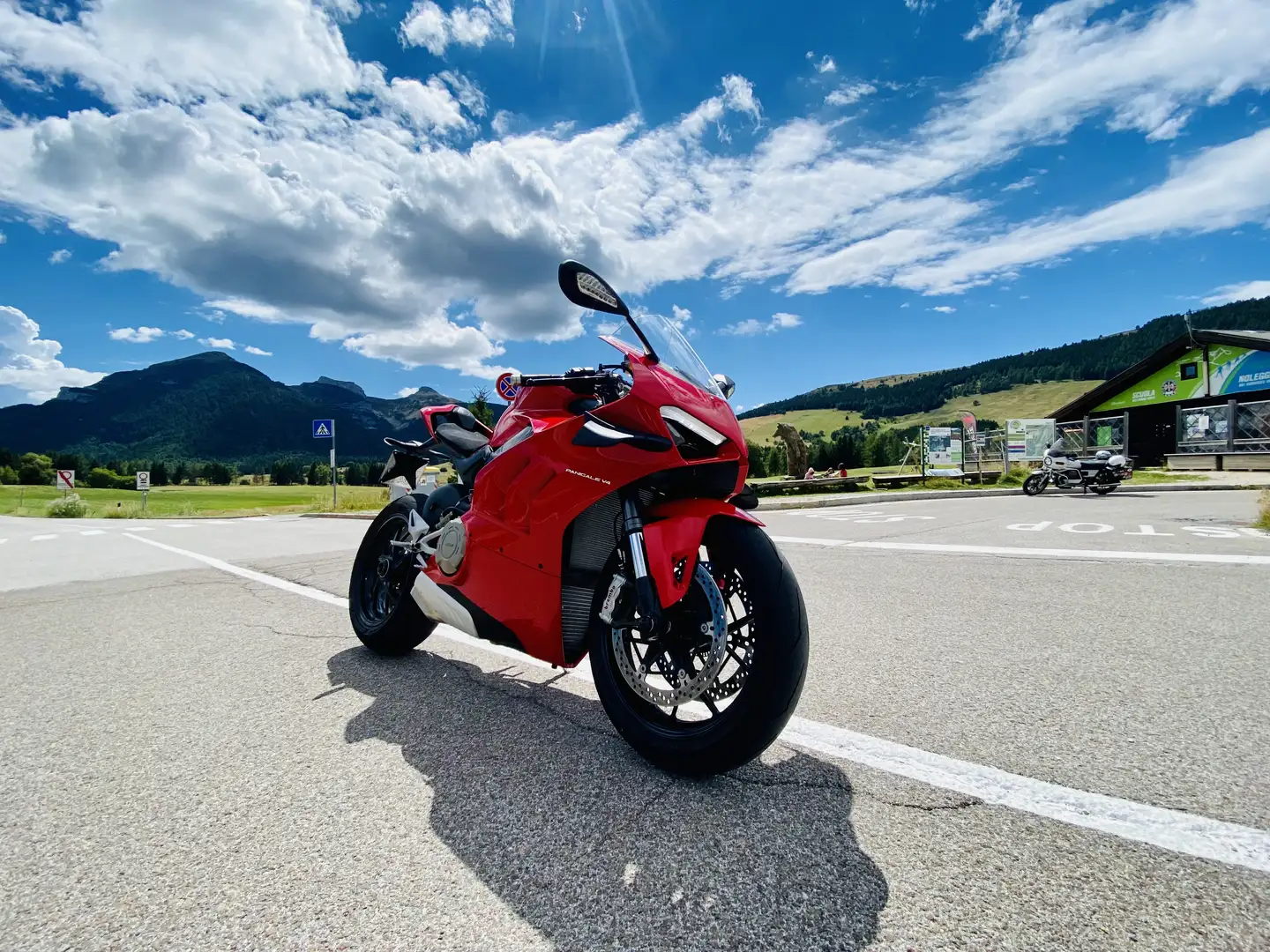 Ducati Panigale V4 - 1