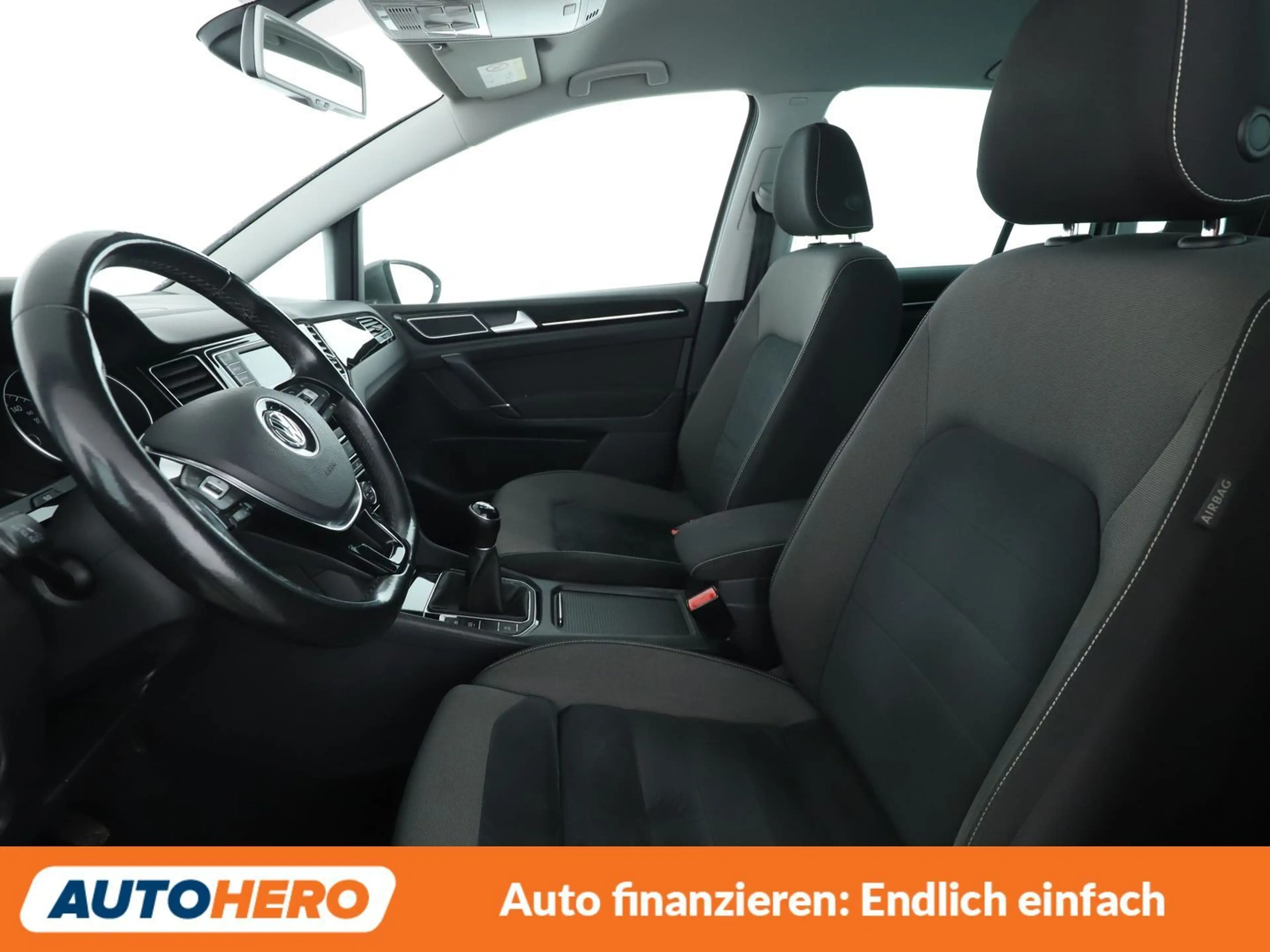 Volkswagen Golf Sportsvan 1.4 TSI Highline BMT*NAV*BI-XENON*TEMPO*CAM*PDC* — photo 10