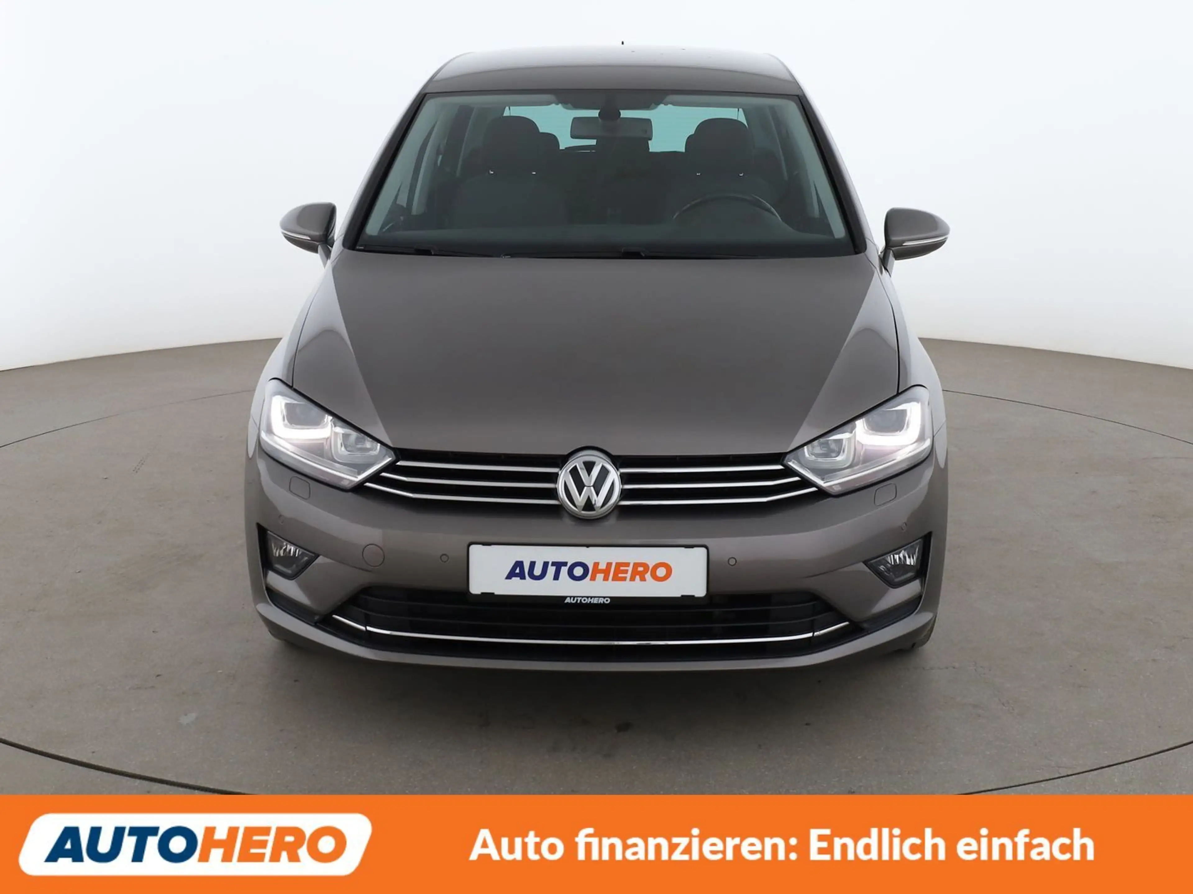 Volkswagen Golf Sportsvan 1.4 TSI Highline BMT*NAV*BI-XENON*TEMPO*CAM*PDC* — photo 9