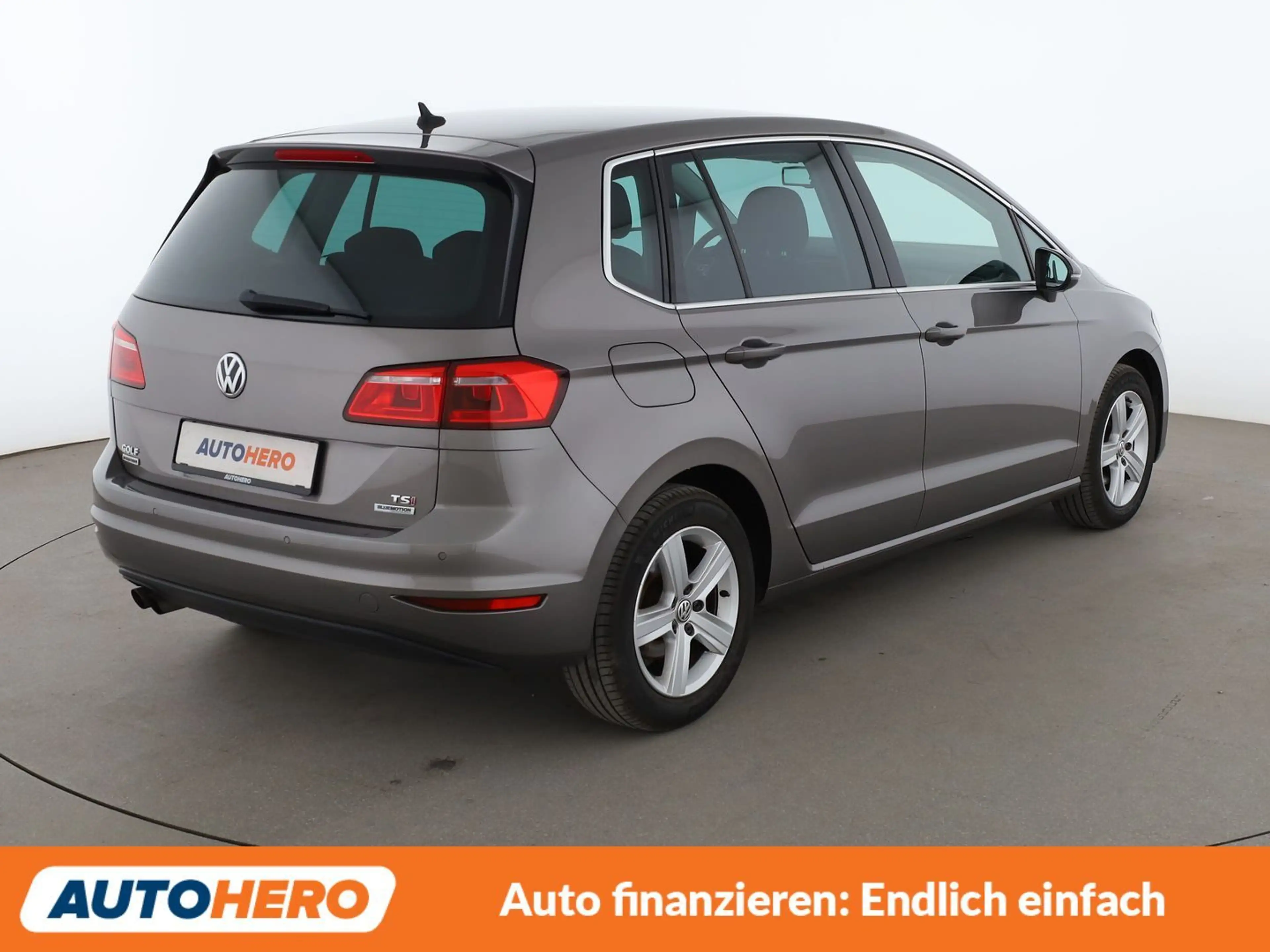 Volkswagen Golf Sportsvan 1.4 TSI Highline BMT*NAV*BI-XENON*TEMPO*CAM*PDC* — photo 6