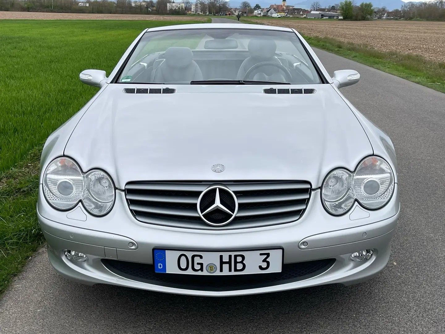 Mercedes-Benz SL 350 im absoluten Bestzustand, Deutsches Auto Silber - 2