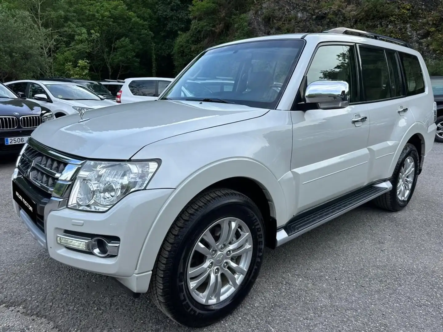 Mitsubishi Montero 3.8 V6 Kaiteki Aut. Blanco - 2