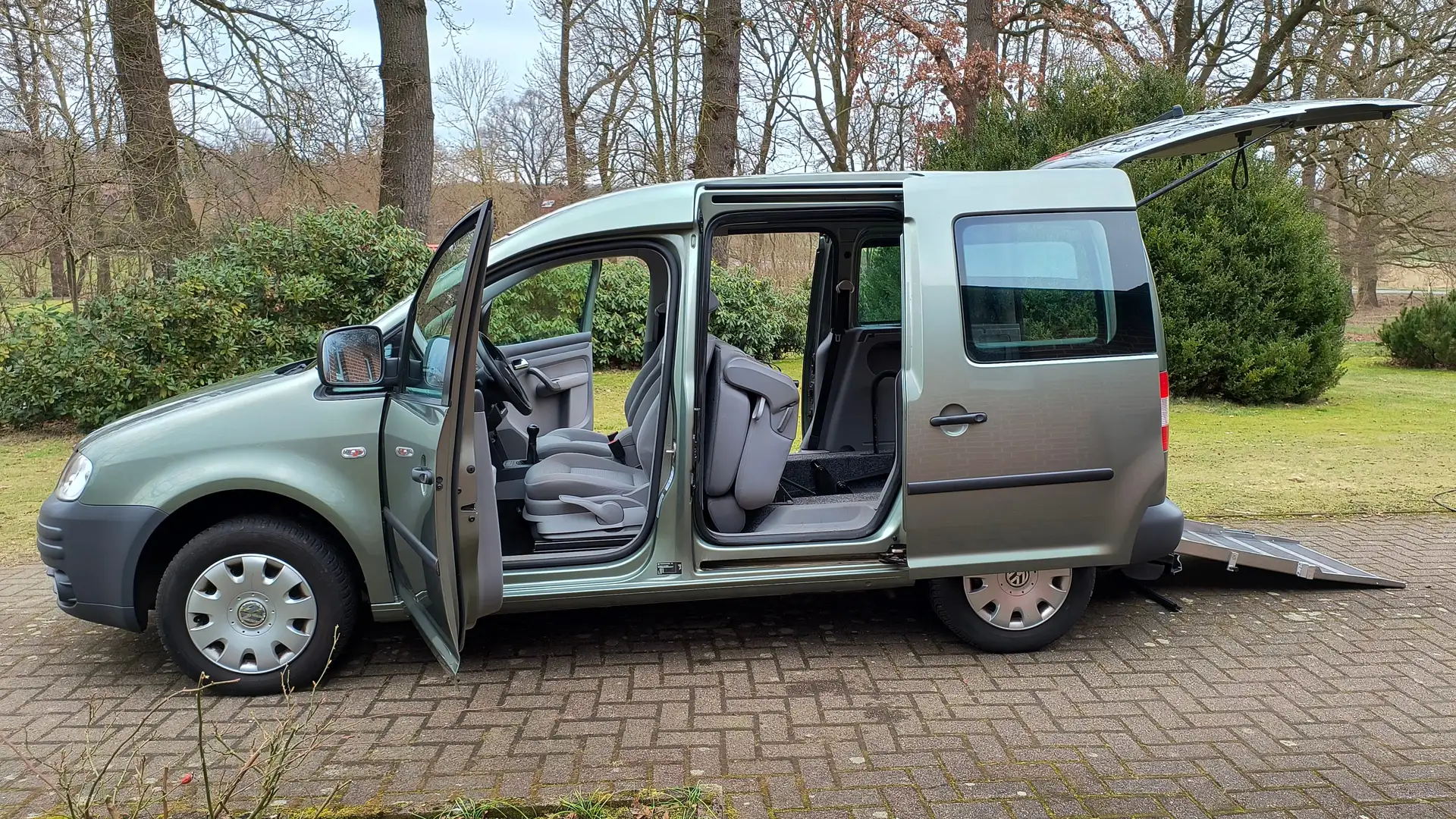 Volkswagen Caddy Caddy 1.4 Life Family (7-Si.) - 1