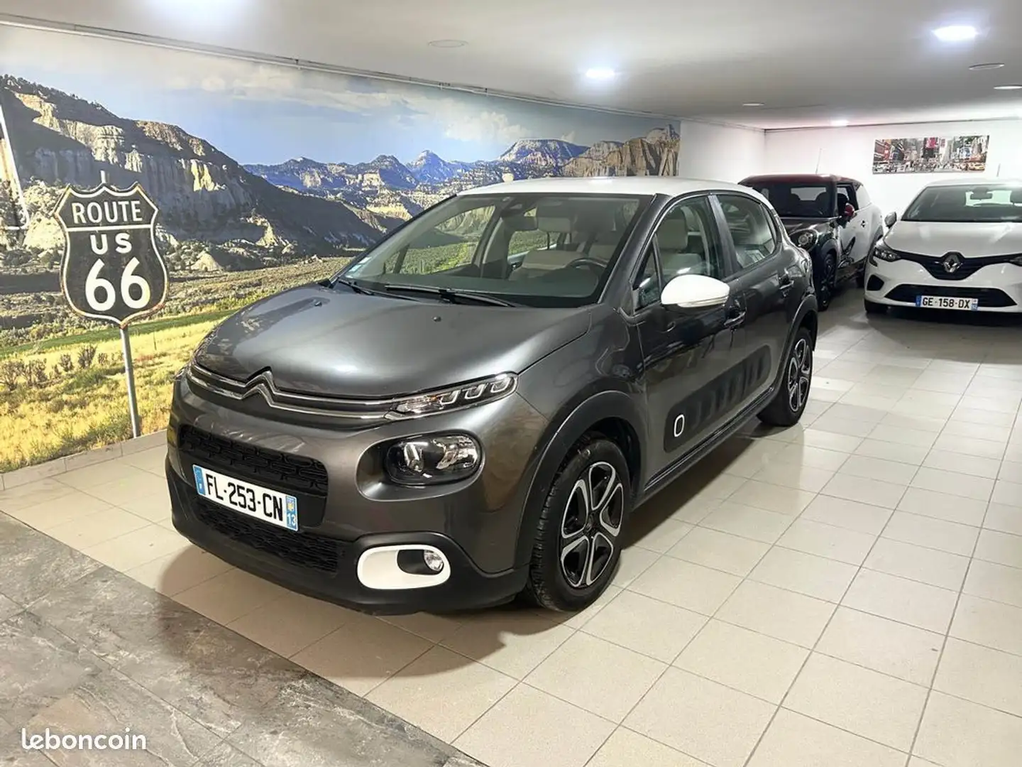 Citroen C3 1.2 VTi 110CH SHINE BUSINESS S&S E6.D 2019 Gris - 1
