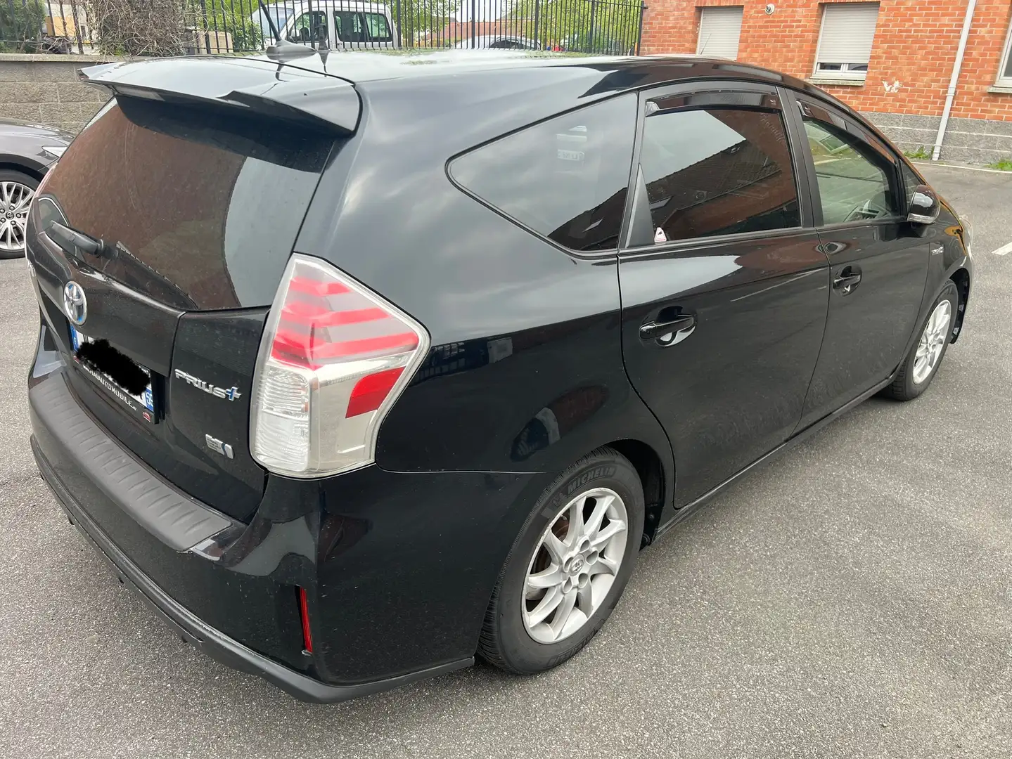 Toyota Prius+ 1.8 HYBRID Noir - 2