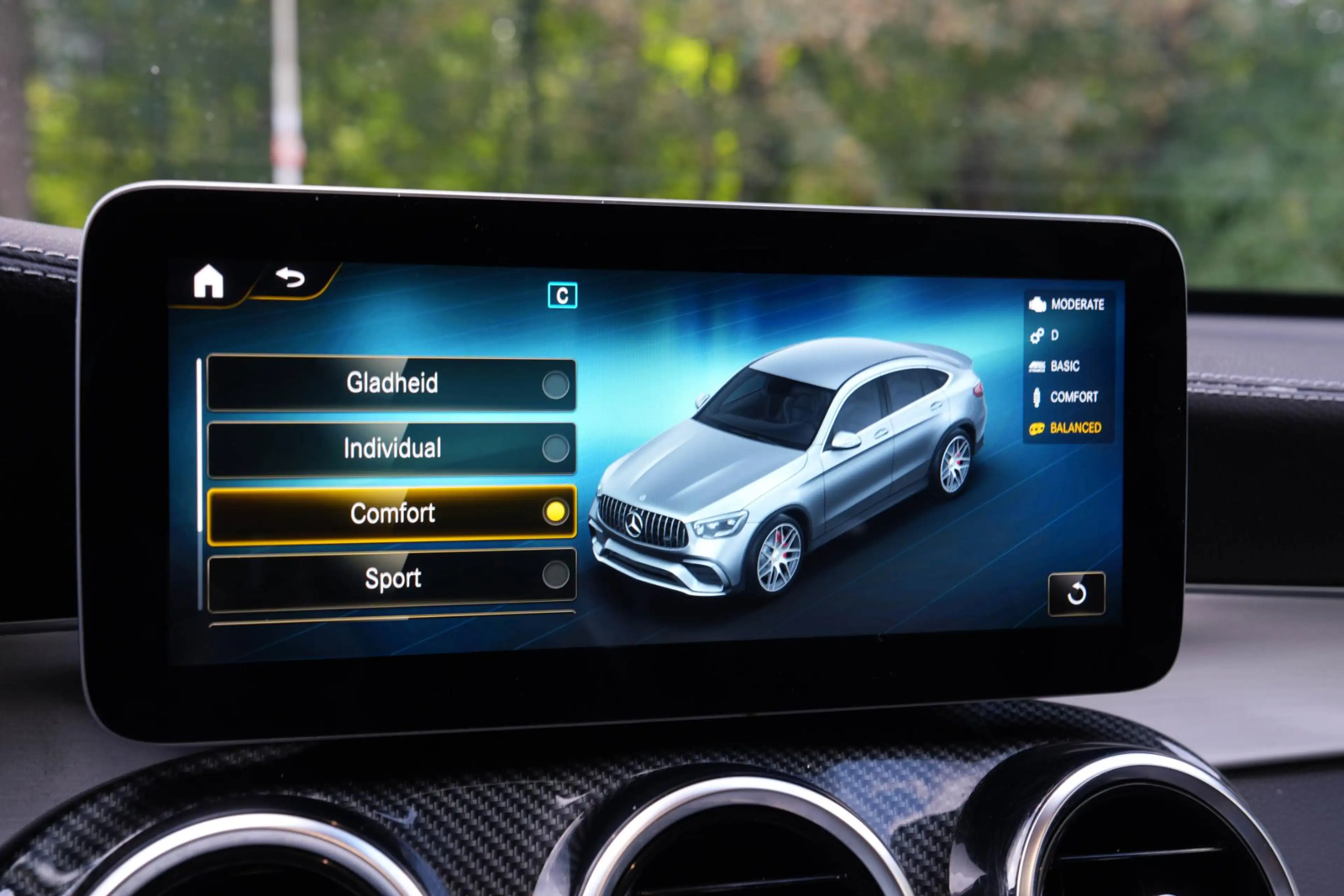 Mercedes-Benz GLC 63 AMG Coupé S 4MATIC+ | Pano | Burmester | Stoelkoeling — photo 14
