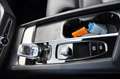 Volvo XC60 B4 D AWD Plus Dark Vollausstattung Grijs - thumbnail 17