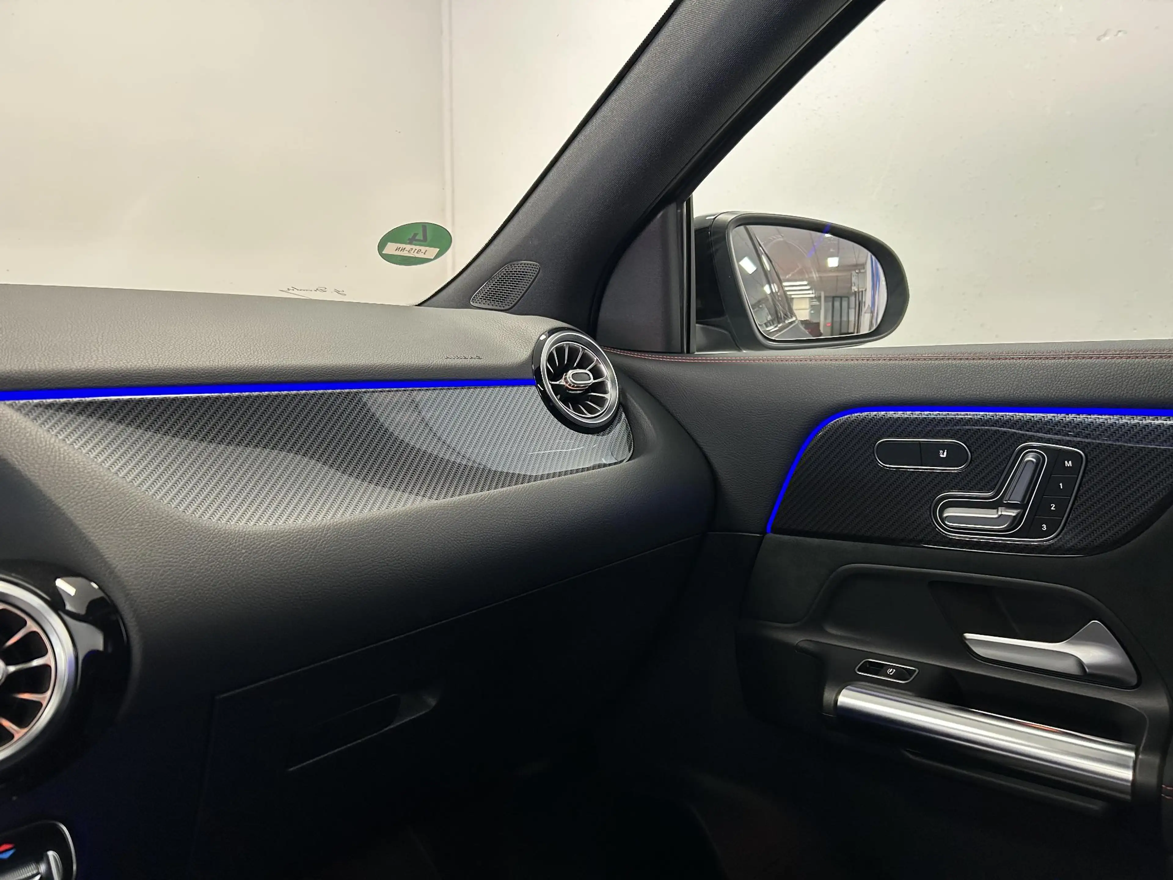 Mercedes-Benz GLA 200 AMG Line | Pano | Trekhaak | Memory | Mat grijs | — photo 26