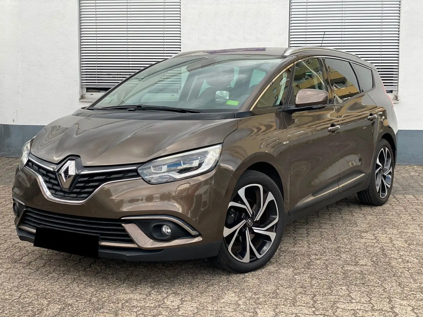 Renault Grand Scenic ENERGY dCi 160 EDC Bose Edition Braun - 2