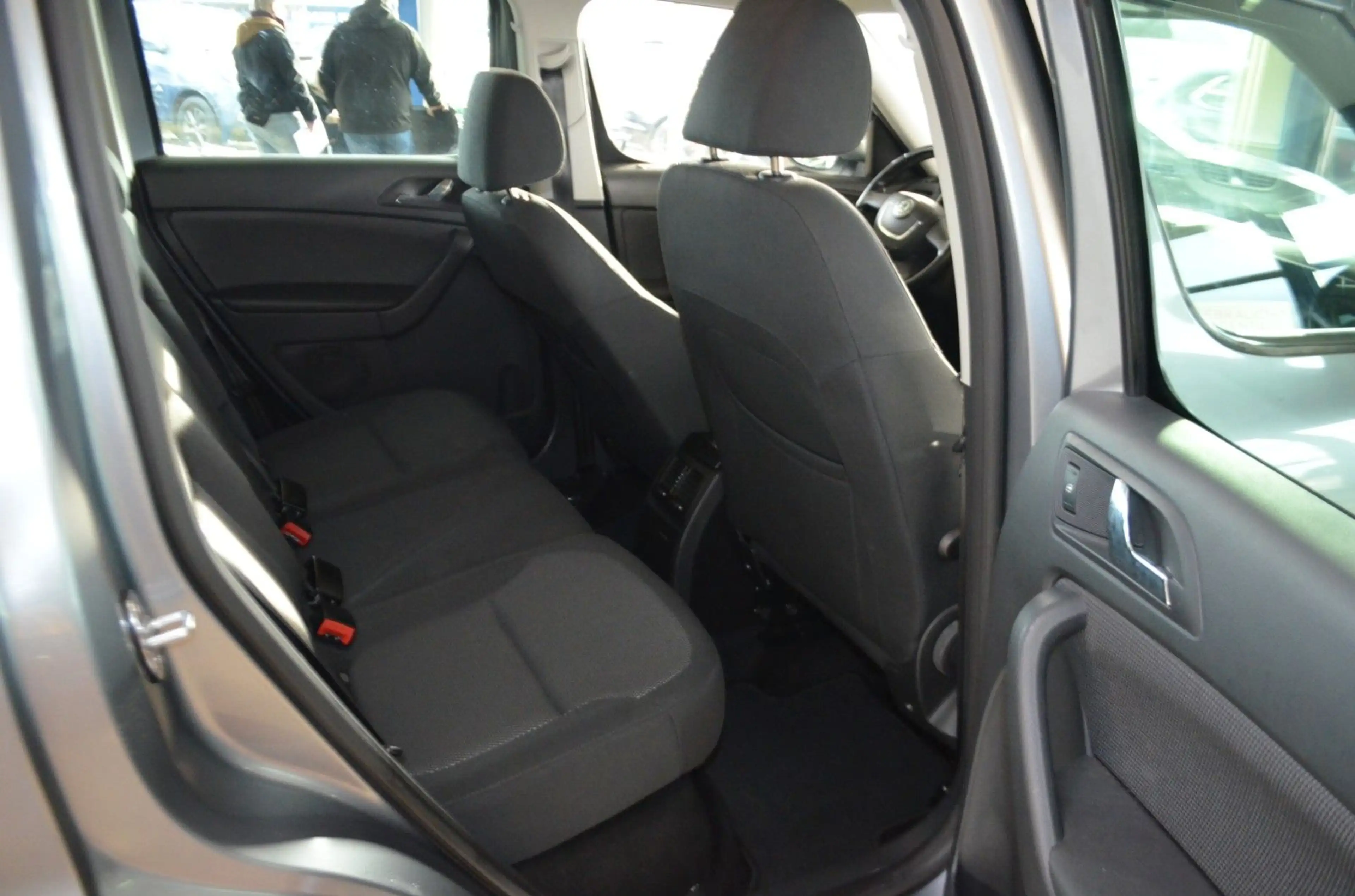 Skoda Yeti Ambition KLIMAAUTO./ TEMPOMAT / PDC — photo 7