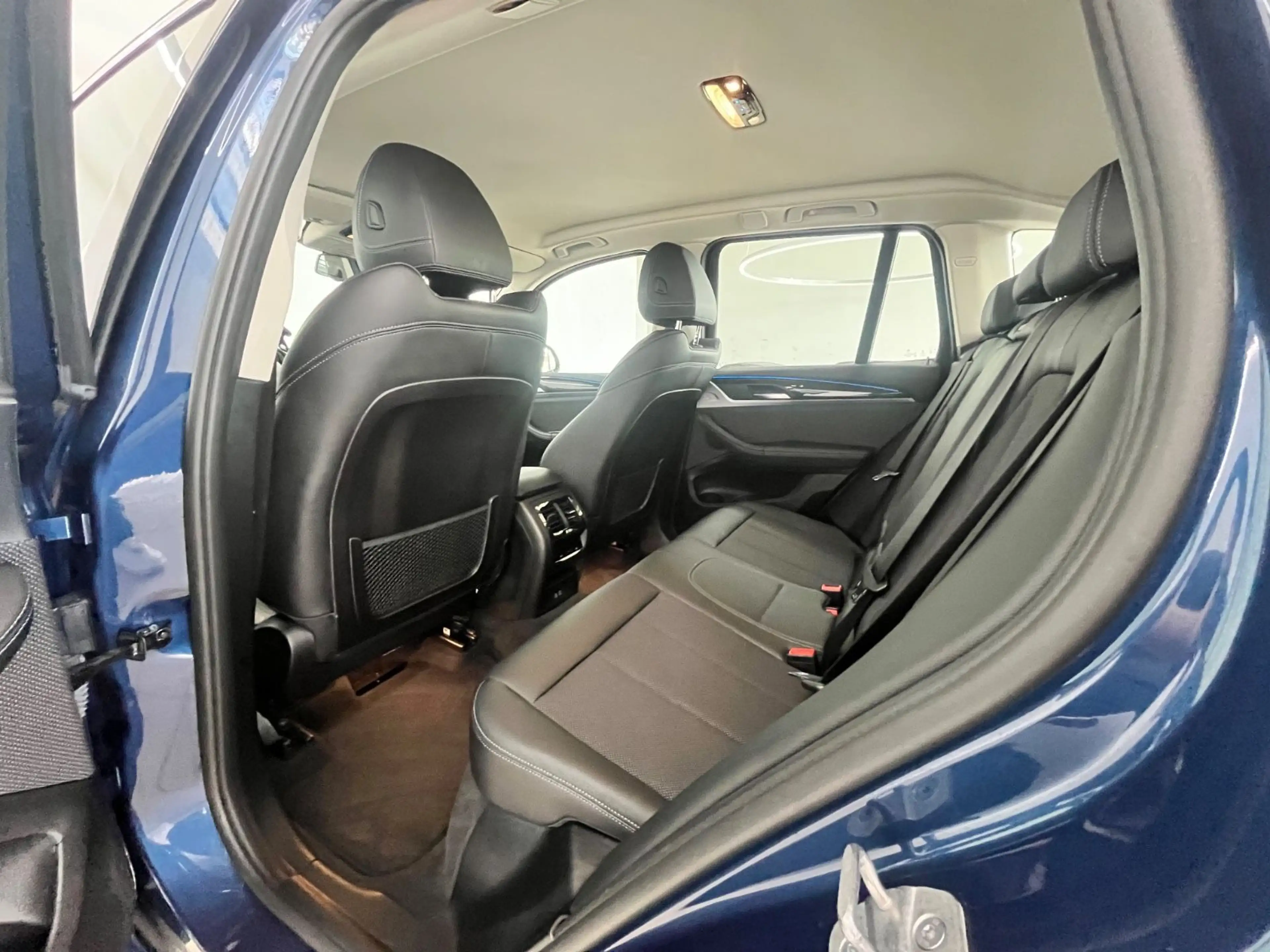 BMW X3 xDrive 30 e xLine PDC Tempomat AHK — photo 13