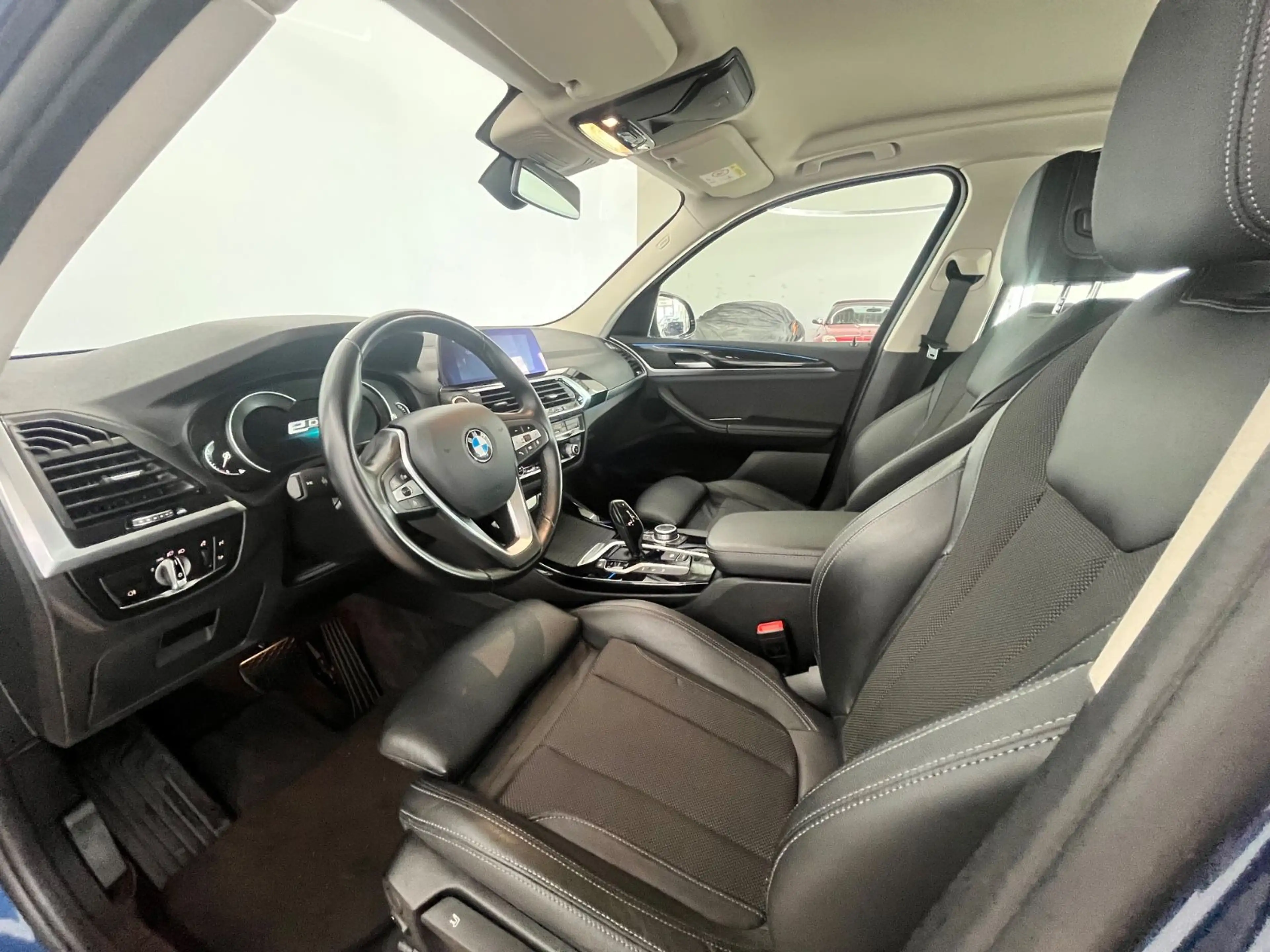 BMW X3 xDrive 30 e xLine PDC Tempomat AHK — photo 11