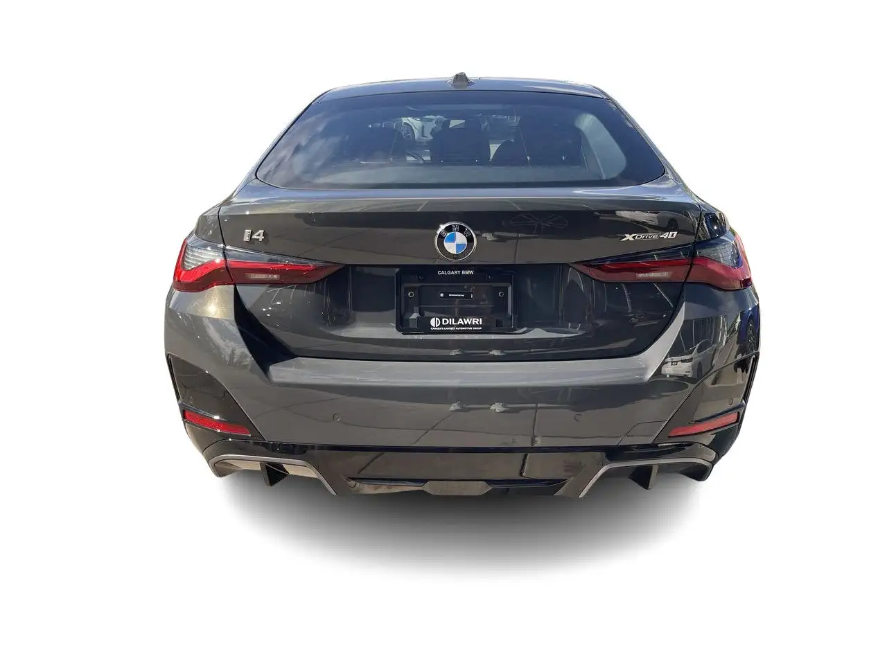 BMW i4 photo BMW i4