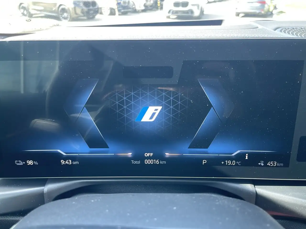 BMW i4 photo BMW i4