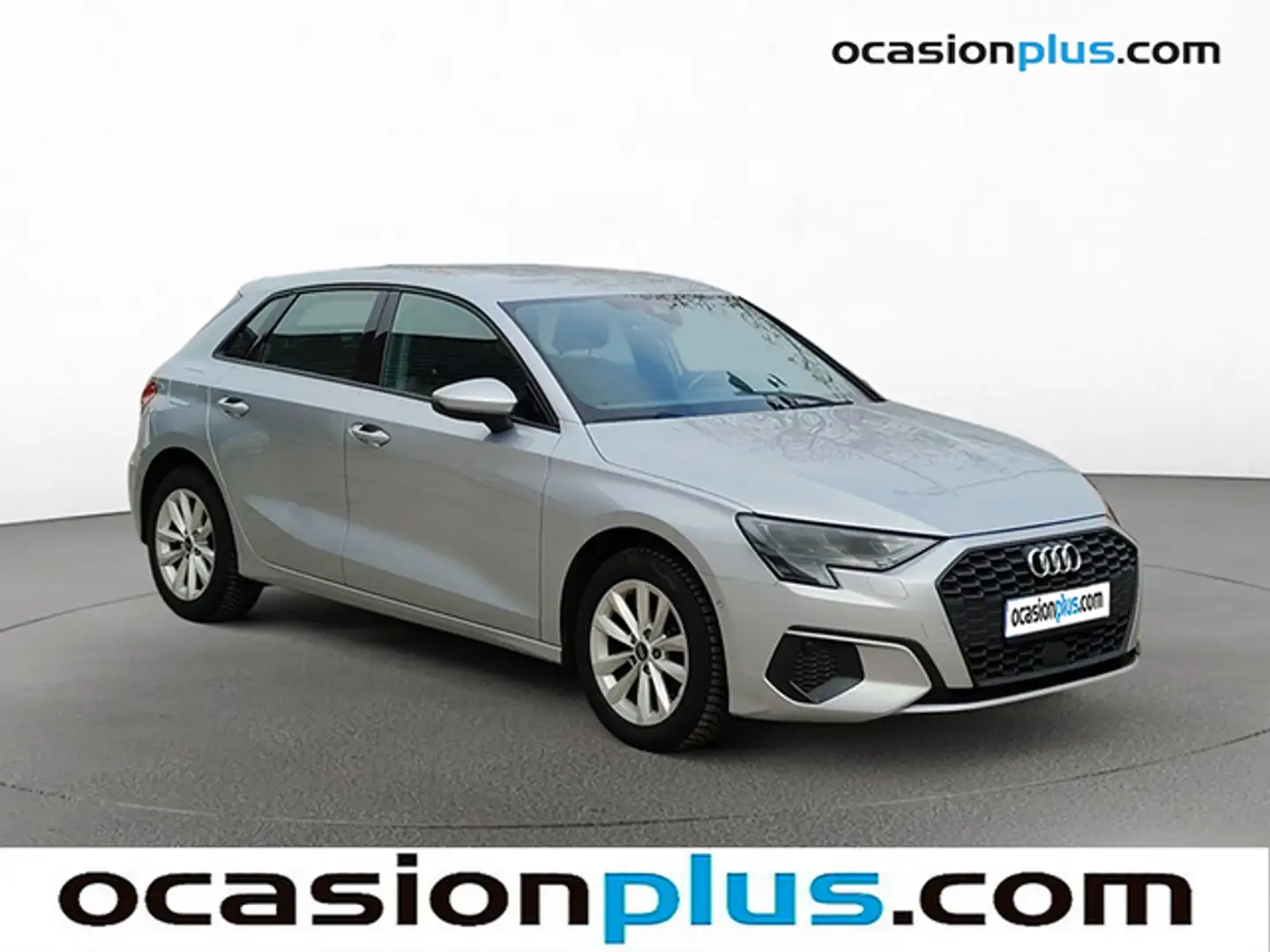 Audi A3 Sportback 30 TFSI S tronic Plateado - 2