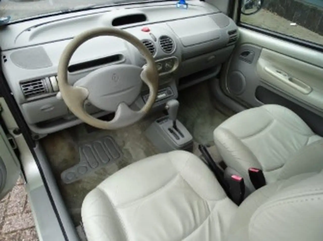 Renault Twingo 1.2i Initiale, foto 4