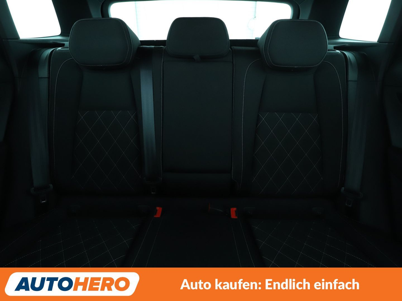 Skoda Karoq 2.0 TSI Sportline 4x4 Aut.*LED*ACC*CAM*CANTON*PDC* — photo 15