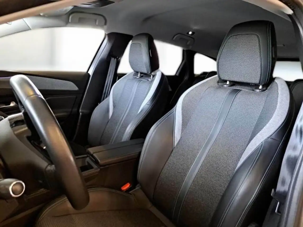 Peugeot 308 SW ALLURE BLUEHDI 130 SES STATION WAGON, миниатюра 9