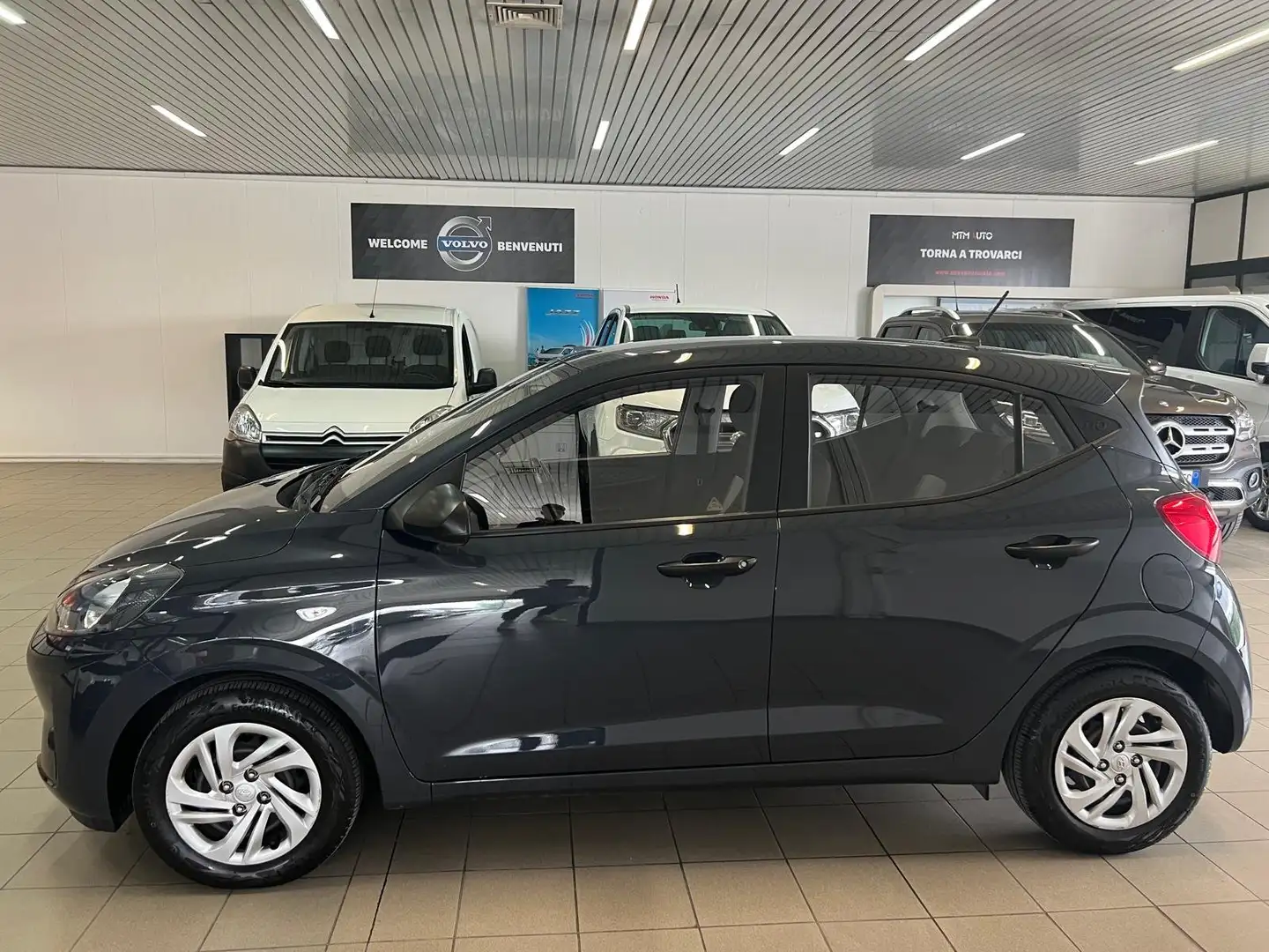 Hyundai i10 Benzina Advanced PlusPack Km23.000 X NEOPATENTATI Gris - 2