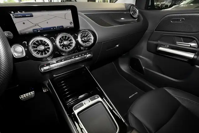 Mercedes-Benz B-Class view 11