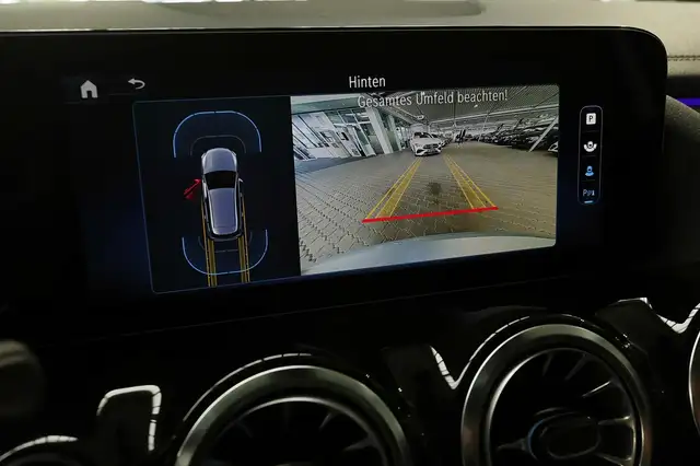 Mercedes-Benz B-Class view 12