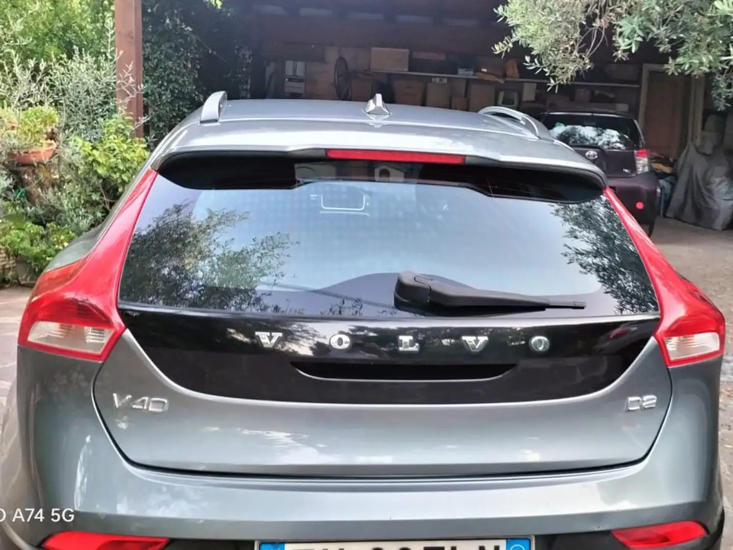 Volvo V40 Cross Country Grigio - 2