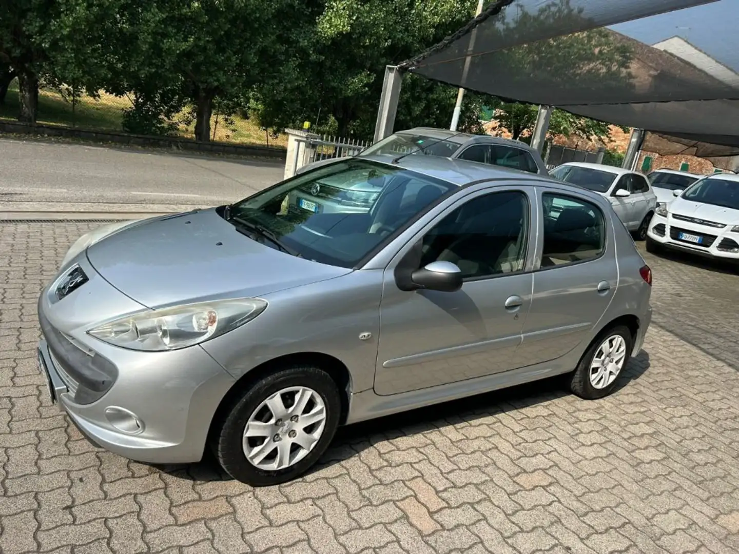 Peugeot 206 Plus 1.1 60CV 5p. Energie OK NEOPATENTATO Argento - 1