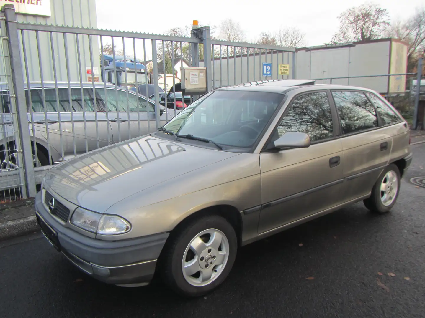 Opel Astra Astra GL Gris - 2