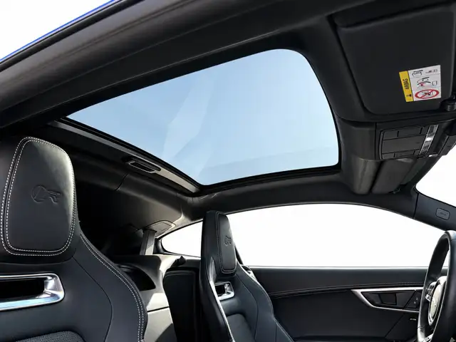 Jaguar F-Type view 6