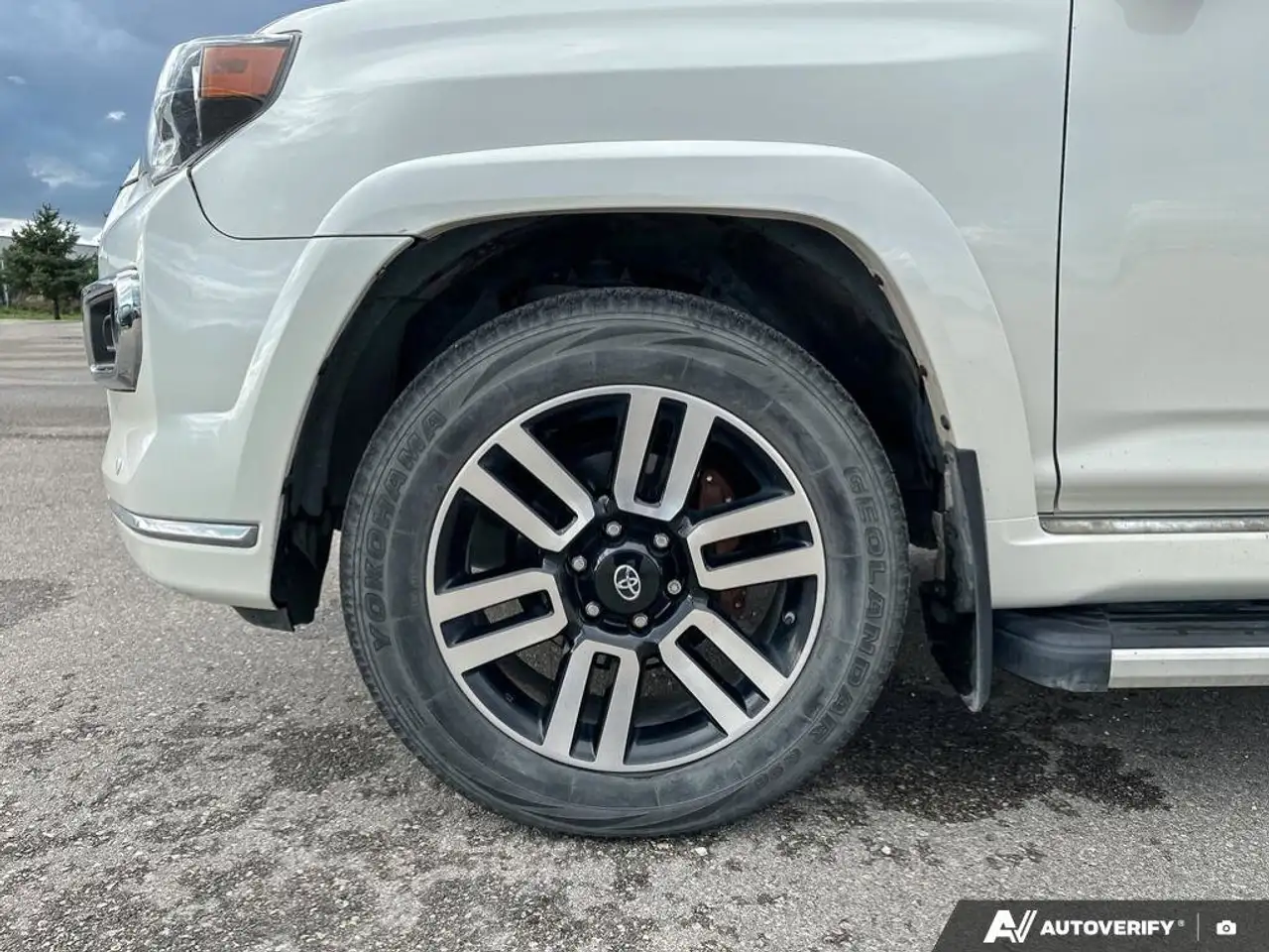 Toyota 4-Runner снимка Toyota 4-Runner