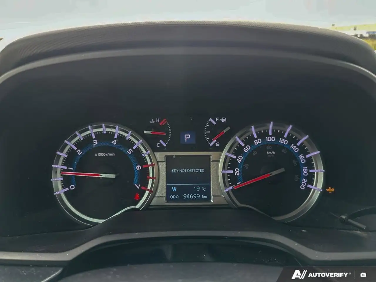 Toyota 4-Runner снимка Toyota 4-Runner