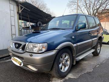 Terrano 5p 2.7 tdi SE Automatico
