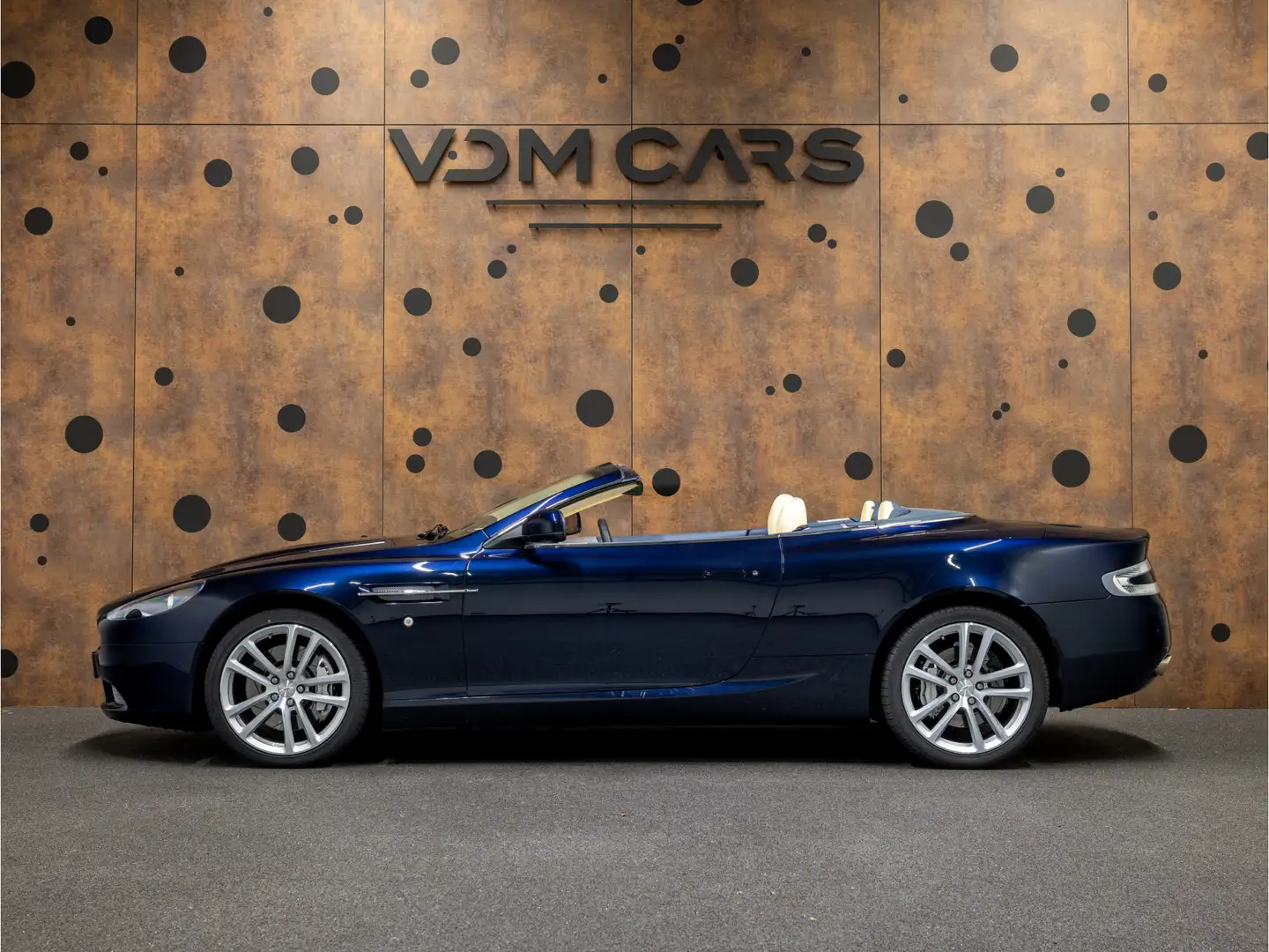 Aston Martin DB9 Volante 5.9 V12 Touchtronic | Orig NL | 1e eigenaa Noir - 2