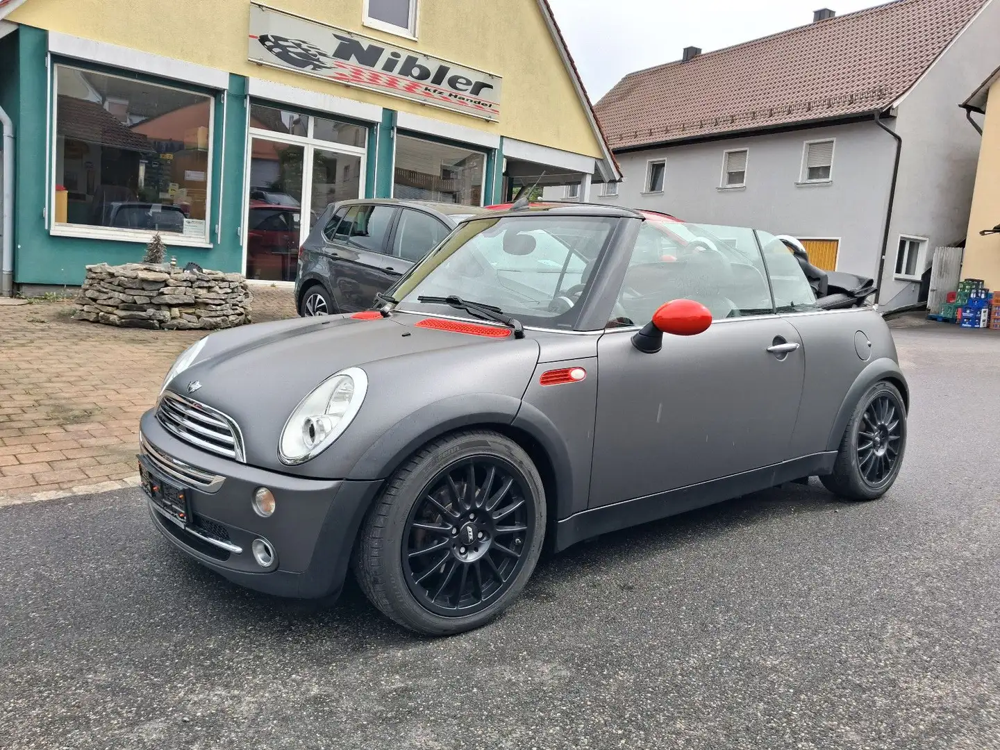 MINI One Cabrio 1.6 LEDER+KLIMA+BLUET.+SITZHZ. Gris - 1