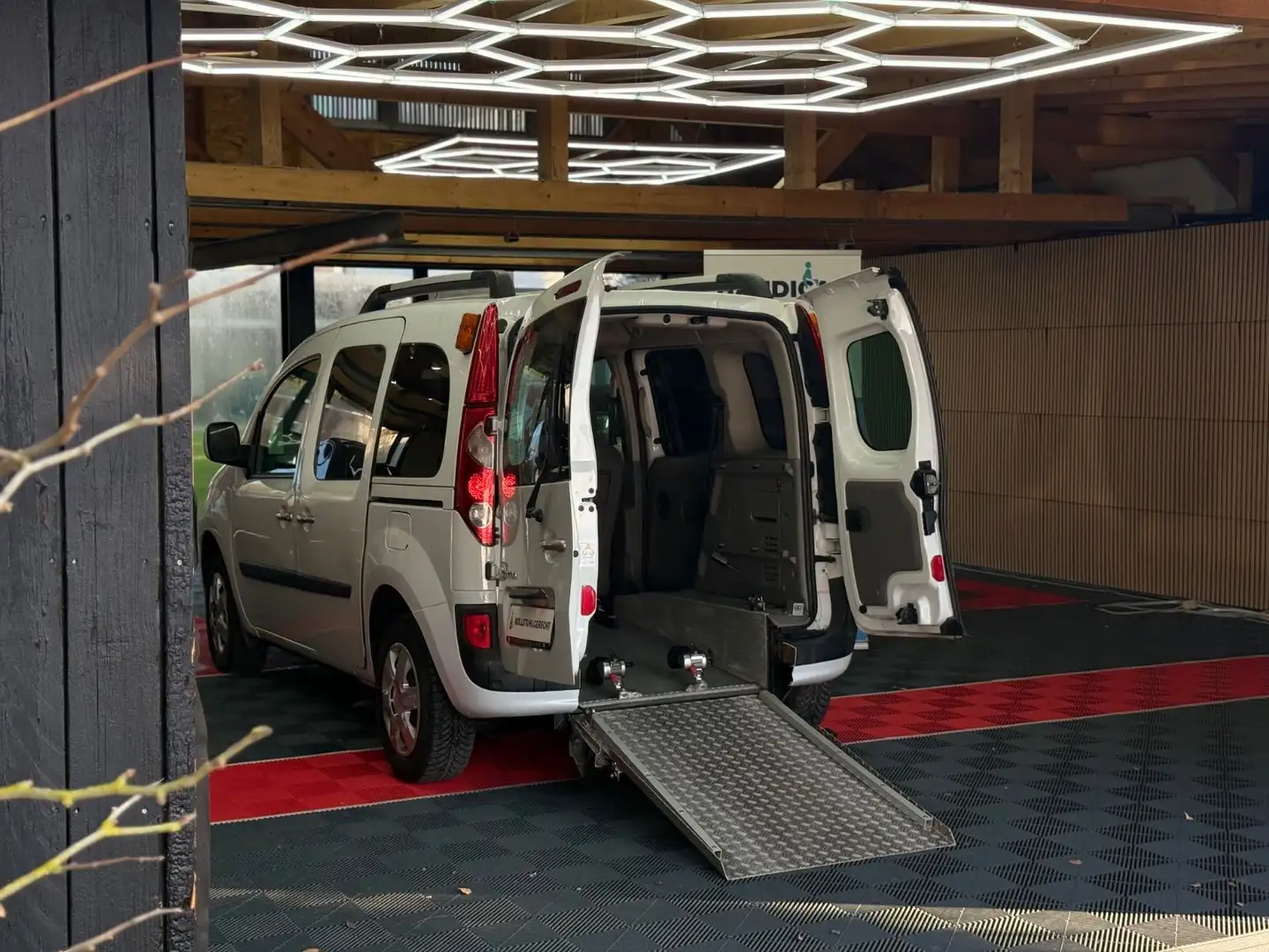 Renault Kangoo Behindertengerecht-Rampe Weiß - 1