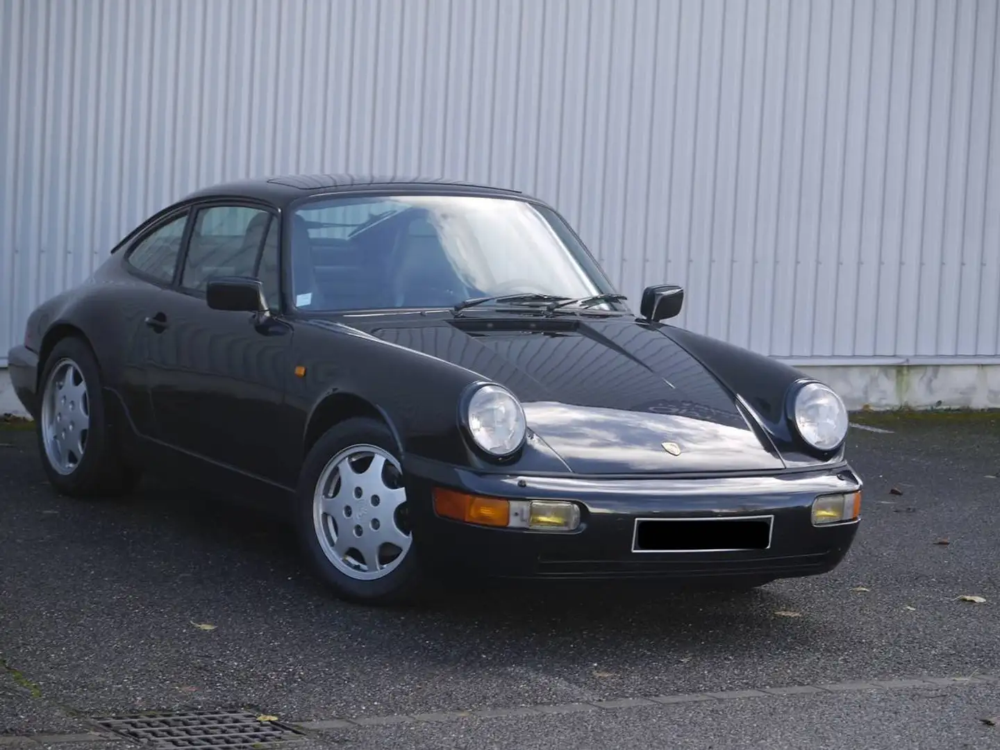 Porsche 964 Carrera 4 Schwarz - 1