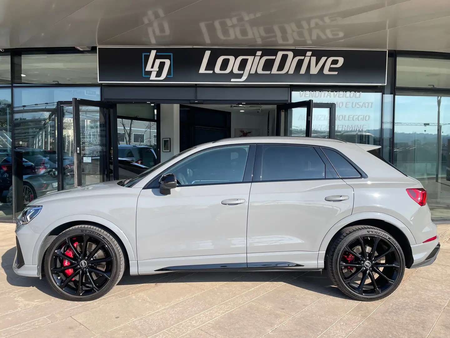 Audi RS Q3 2.5 quattro s-tronic Tagliandi AUDI BELLISSIMA! Grau - 2