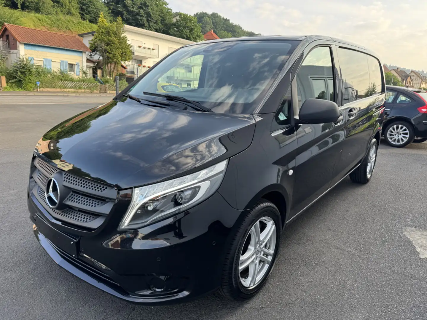 Mercedes-Benz Vito 114 116 CDI, 119 CDI BT RWD kompakt| 8FACH| Schwarz - 2