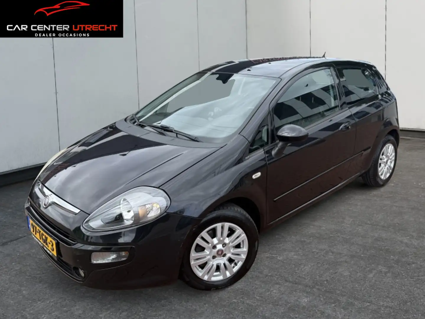 Fiat Punto Evo 1.3 M-Jet Mylife | navi | airco | 3 deurs | VERKOC Negru - 1