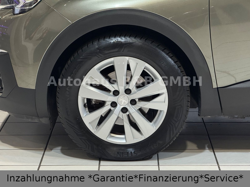 Peugeot 5008 Blue-HDI*1.Hand*7.Sitze*Navi*Kamera*Tempo — photo 12