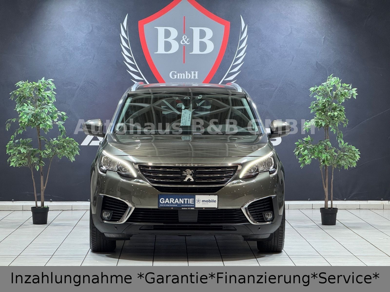 Peugeot 5008 Blue-HDI*1.Hand*7.Sitze*Navi*Kamera*Tempo — photo 2