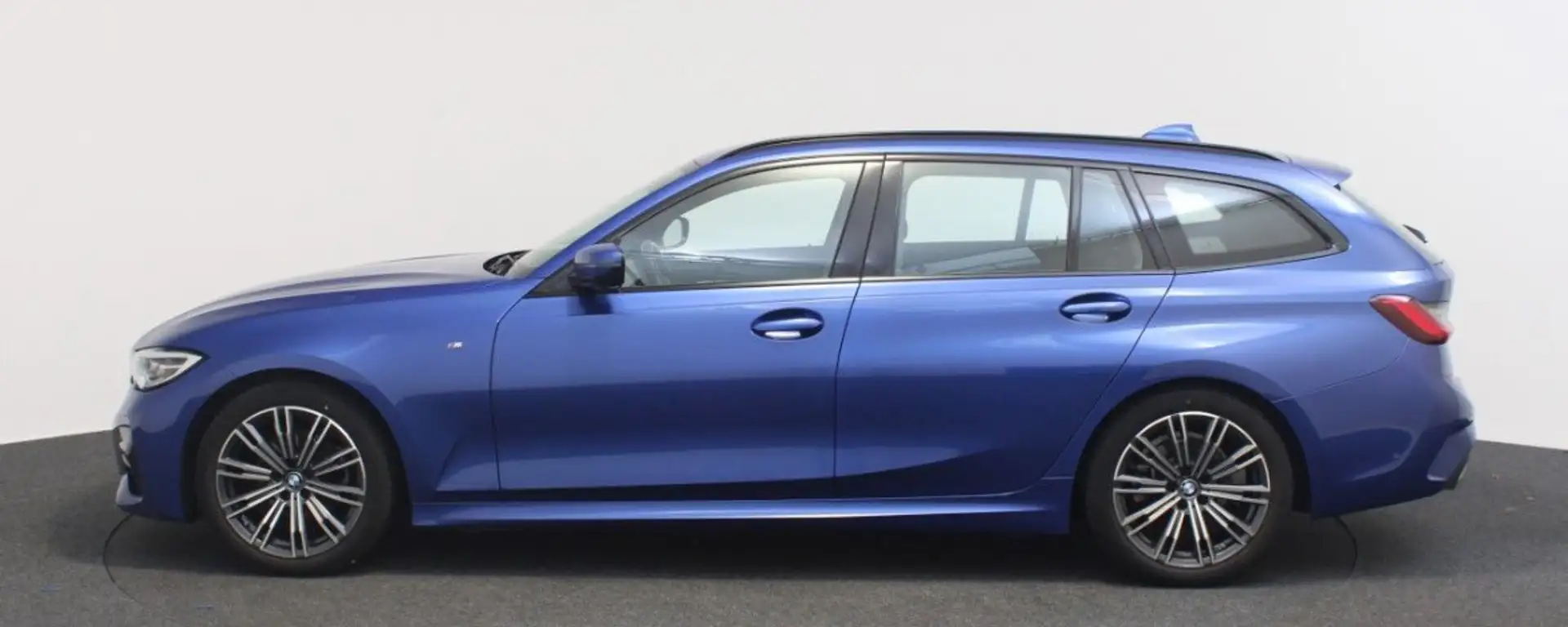 BMW 320 320i Touring Msport auto Blu/Azzurro - 2